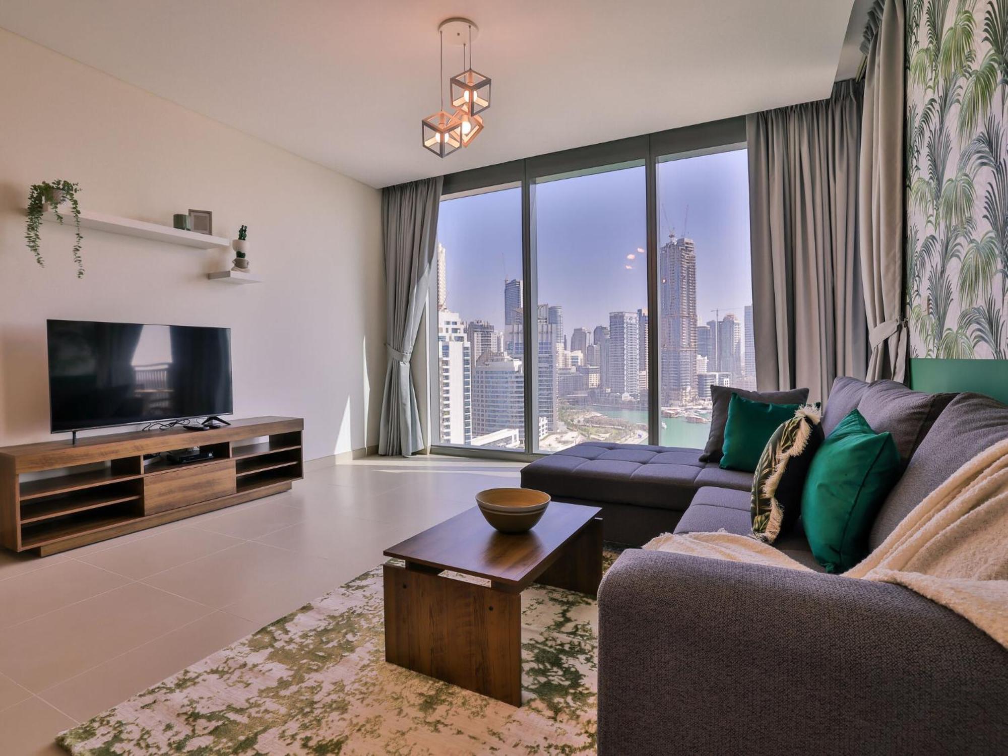 Luxurious Apartments Dubai Marina Views Pool Gym By Sojo Stay Exterior foto