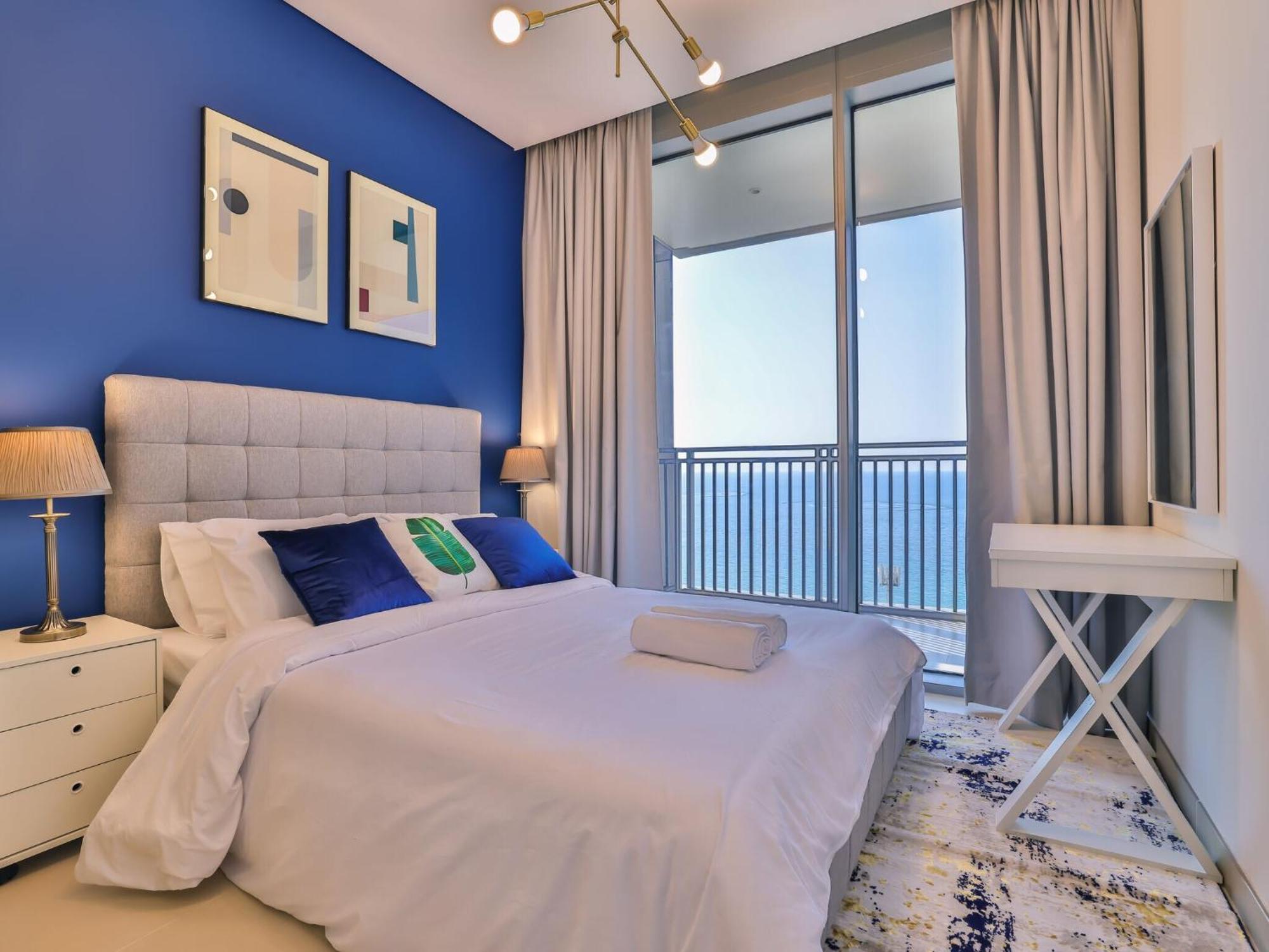 Luxurious Apartments Dubai Marina Views Pool Gym By Sojo Stay Exterior foto